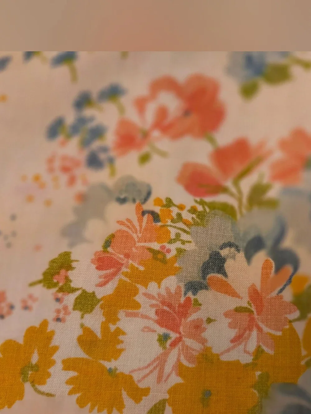 Vintage 1970s Cannon Monticello Twin Sheet Floral Fabric Cottagecore Sewing